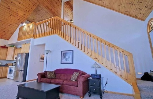 Kalkaska Casa | Beautiful Vacation Home on Crystal Clear Bear Lake
