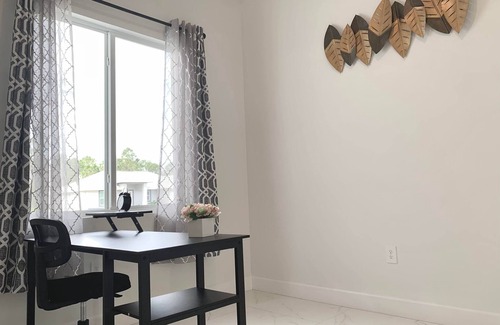 Sunshine Casa | Beautiful Vacation Home with a Private Fence