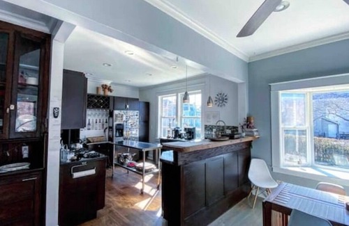 Buffalo Casa | Beautiful Victorian House
