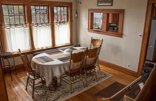 Dubuque Casa | Beautiful view of the City and Mississippi River!