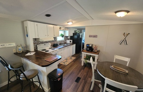 Dandridge Casa | Beautiful views, quiet and full of wild life. Enjoy the lake life.