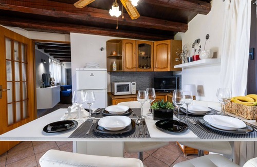 Terzo d'Aquileia Casa | Preciosa casa de vacaciones para 6 personas con WIFI, TV, terraza y mascotas permitida