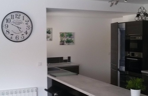 Mejannes-le-Clap Casa | Hermosa villa con jardín y piscina privada para 6 personas.