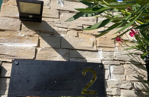 Mejannes-le-Clap Casa | Hermosa villa con jardín y piscina privada para 6 personas.