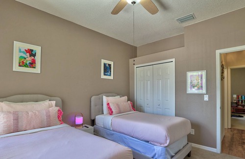 Calabay Parc Casa | Beautiful villa 7.5 miles from Disney's Animal Kingdom. Two master suites.