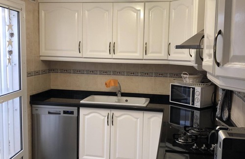 Gata de Gorgos Casa | Hermosa villa - muy soleada con 3 dormitorios y gran piscina comunitaria