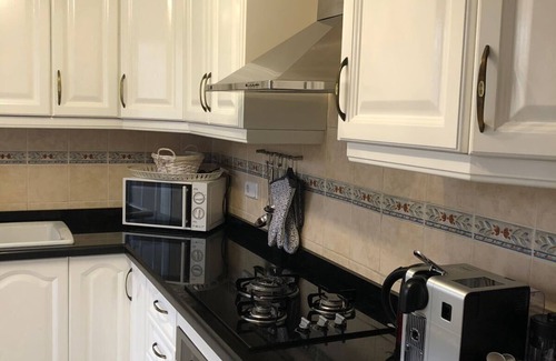 Gata de Gorgos Casa | Hermosa villa - muy soleada con 3 dormitorios y gran piscina comunitaria