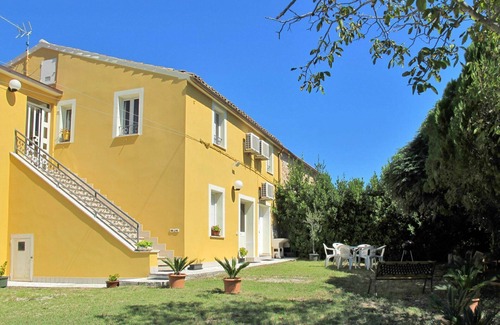 Ripatransone Casa | Casa de vacaciones con WIFI, A/C, TV, terraza, mascotas permitida, vista panorámica, aparcamiento