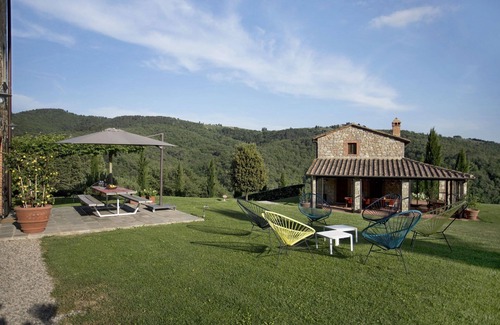 Gaiole in Chianti Villa | Casa de vacaciones con piscina privada, WIFI, A/C, TV, patio, vista panorámica, aparcamiento
