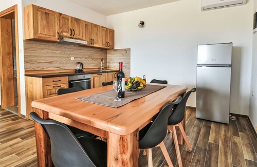 Karlobag Casa | Preciosa casa de vacaciones para 4 personas con A/C, WIFI, terraza y aparcamiento