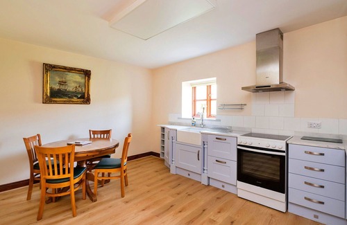 Craven Arms Casa | Preciosa casa de vacaciones para 4 personas con WIFI, piscina y aparcamiento