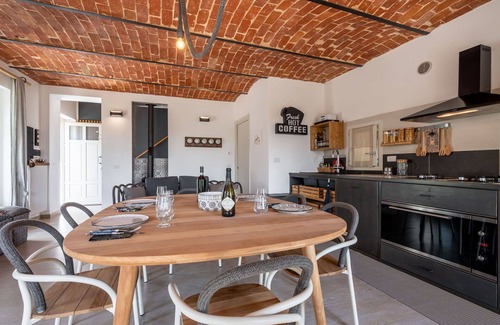 Portacomaro Casa | Preciosa casa de vacaciones para 4 personas con piscina privada, WIFI, TV y terraza