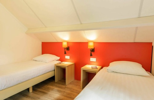 Vielsalm Casa | Estupenda casa de vacaciones para 6 personas con WIFI, piscina, TV, terraza y aparcamiento