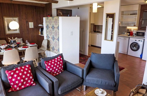 Randogne Casa | Estupenda casa de vacaciones para 6 personas con WIFI, TV, terraza y mascotas permitida