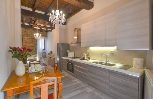 Bibbiena Casa | Estupenda casa de vacaciones para 6 personas con WIFI, A/C y balcón
