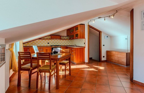 Cima Casa | Maravillosa casa de vacaciones para 8 personas con WIFI, TV y terraza