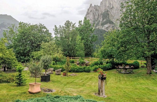 Innertkirchen Villa | Maravillosa casa de vacaciones para 2 personas con WIFI, TV, patio y vista panorámica