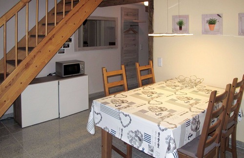 Lieschow Casa | Maravillosa casa de vacaciones para 4 personas con WIFI, TV, patio y aparcamiento