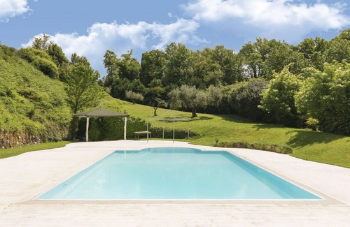 Genazzano Villa | Preciosa casa de vacaciones con jacuzzi, A/C, WIFI, piscina, TV, mascotas permitida