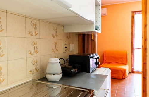 Pompeiana Casa | Estupenda casa de vacaciones con A/C, WIFI, TV, balcón, mascotas permitida y aparcamiento