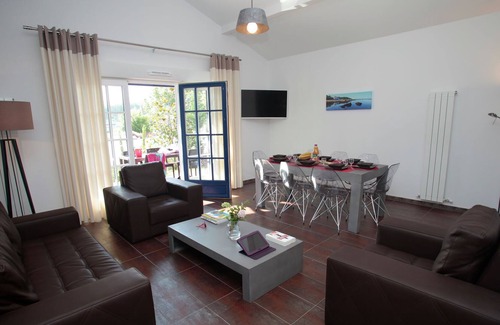 Behobie Villa | Ideal villa con estilo Vasco a 3 km del mar