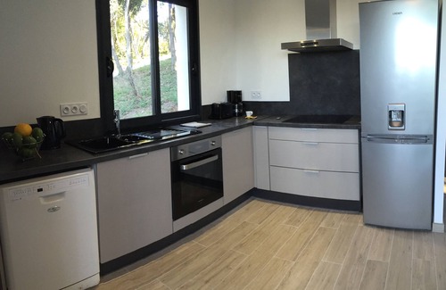 Prunete Villa | NUEVA VILLA EN PROPIEDAD CON VISTA AL MAR, playa y tiendas 1.2 km, se admiten mascotas