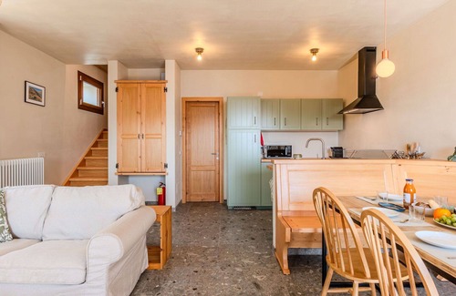 Peglio Casa | Beautiful villa for 5 guests with WIFI, TV and terrace