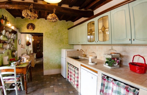 Massa e Cozzile Villa | Casa de vacaciones con WIFI, piscina privada, TV, veranda, mascotas permitida, aparcamiento