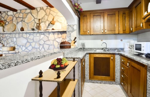 Termini Villa | Hermosa VILLA BACCO con impresionantes vistas al mar, piscina, jardín y terraza