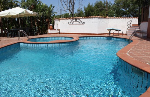 Carini Villa | HERMOSA VILLA con PISCINA a pocos metros de la PLAYA TORRE POZZILLO!