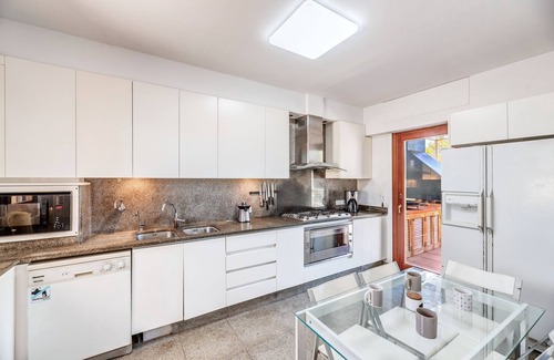 Santa Ponsa Villa | Bonita villa con piscina, Wi-Fi y terraza; ubicación ideal; aparcamiento disponible
