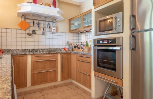 Llucmajor Villa | Hermosa villa con piscina, Wi-Fi, terraza y balcón; Aparcamiento disponible