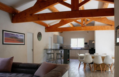 Montaren-et-Saint-Mediers Villa | Very beautiful new villa with swimming pool for 10 people near Uzès.