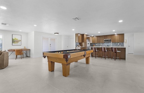 Lochmoor Waterway Estates Casa | Beautiful Waterfront 3/2 Home in North Fort Myers! Sleeps 8!