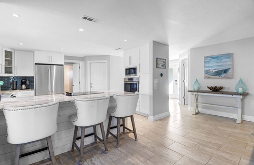Bonita Springs Casa | Hermosa casa frente al mar con piscina, todos los muebles nuevos, casa completa actualizada 2018