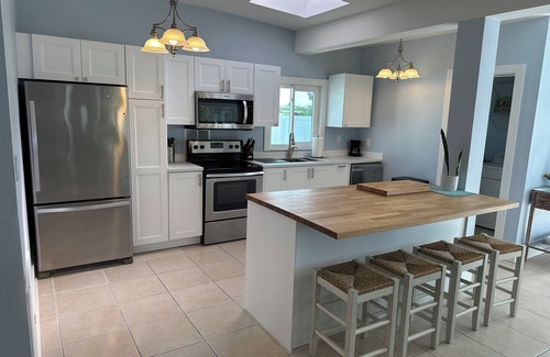 Port Charlotte - Charlotte Harbor Casa | Beautiful waterfront home, heated pool, bbq, dock, close to beaches, restaurant