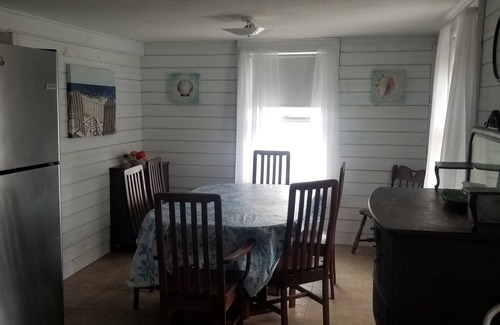 Old Lyme Casa | BEAUTIFUL WATERFRONT BEACH HOUSE IN PRIVATE BEACH