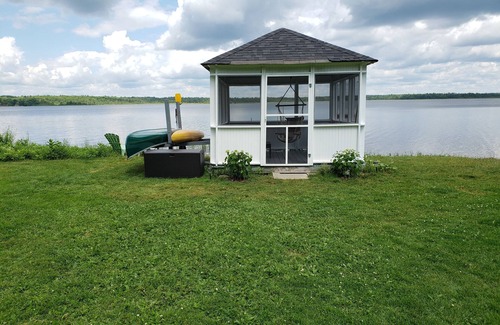 Calabogie Cabaña | Cape Calabogie Cottage