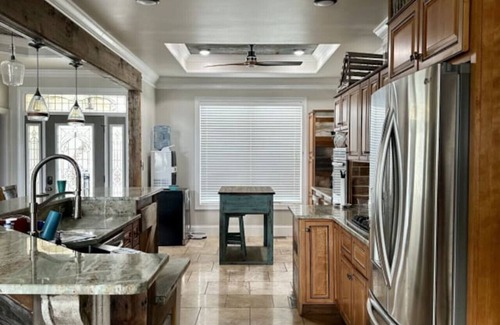 Leesburg Casa | Beautiful waterfront home with year-round water ~ Sleeps 14
