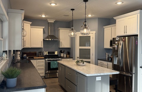 Fremont Casa | Beautiful waterfront home one hour from Green Bay!