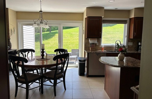 Waukesha Casa | Beautiful Waukesha Home