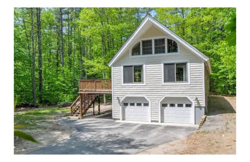 Eidelweiss Village Chalet De Esquí | Beautiful White Mountains chalet - walk to water, pet friendly, all amenities