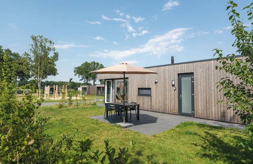 Municipality of Rijssen-Holten Casa | Beautiful wooden cottage at the foot of the Holterberg mountain