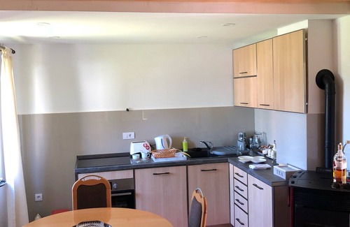 Zabljak Apartamento | Hermosa casa de madera cerca del bosque de pinos