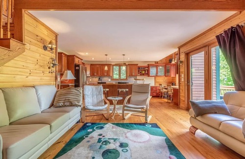 Sebec Casa | Beautiful year round home on Sebec Lake