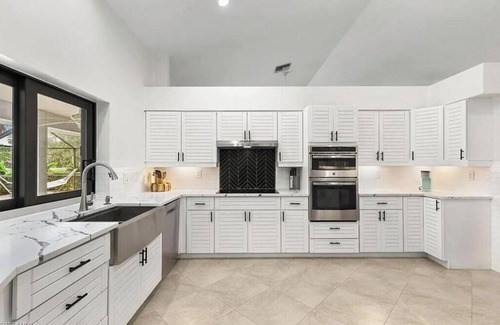 Lely Golf Estates Casa | Beautifull 3-bed, 2.5-bath pool home in the heart of Lely Country Club.