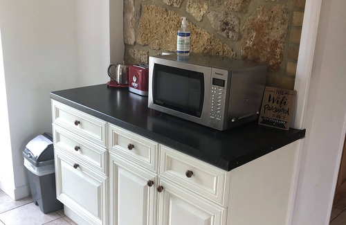 Shalfleet Cabaña | Beautifully converted stone cottage in the heart of the Isle of Wight 773