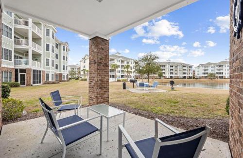 Central Myrtle Beach Apartamento | Beautifully Decorated 3 BR,2 Bath Condo, First floor wth Walk in Shower! Located in Golf Community