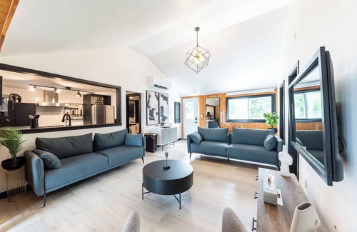 Petawawa Cabaña | Beautifully Designed Cottage