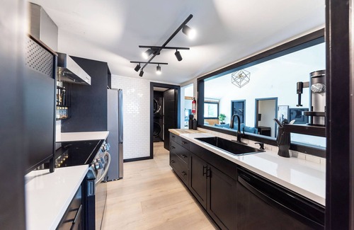 Petawawa Cabaña | Beautifully Designed Cottage